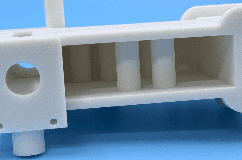 3D-gedrucktes Nylon PA 12 glasfaserverstärktes Weiß_3